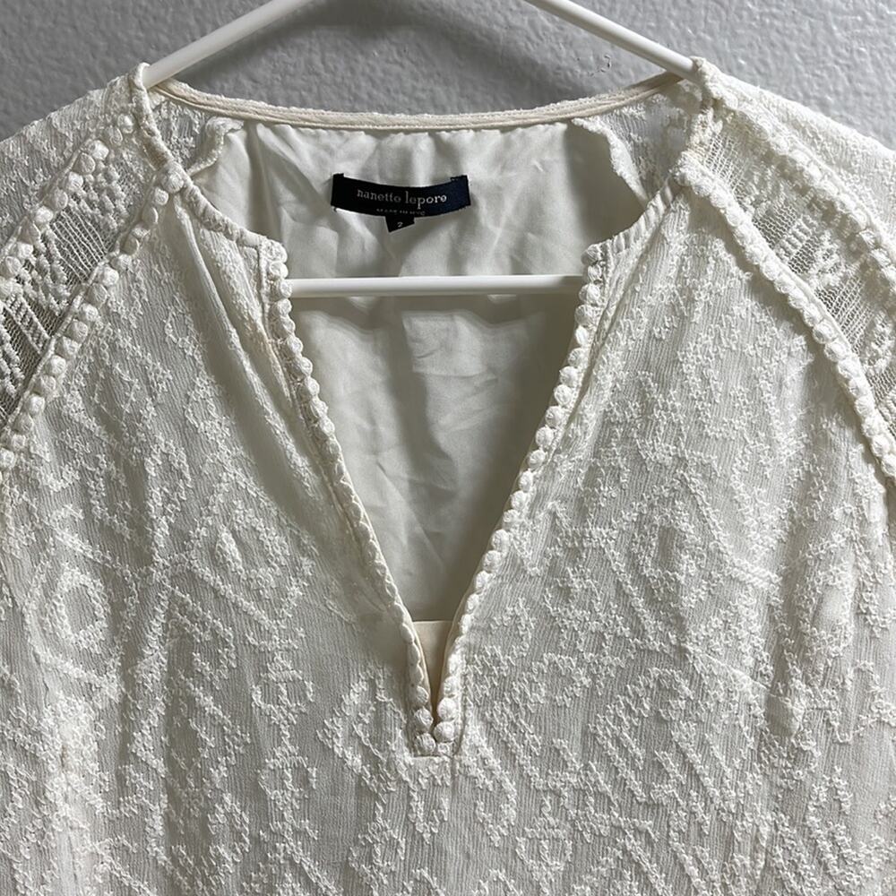 A20). Nanette Lepore Lace Split-Neck Swing Tunic Long Sleeve White Cream size 2 - Picture 2 of 13